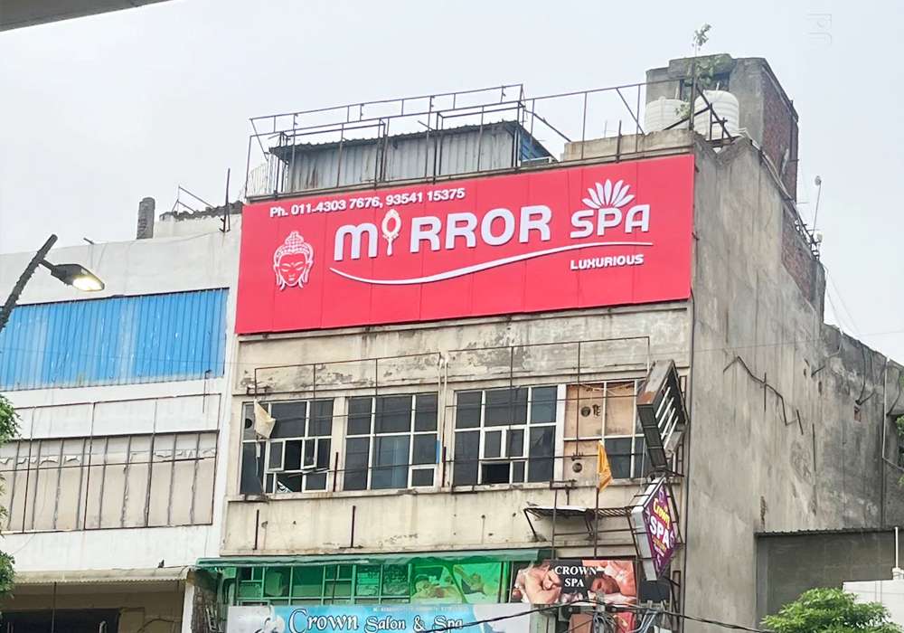 Best luxury spa in pitampura, delhi - Mirror Spa Pitampura